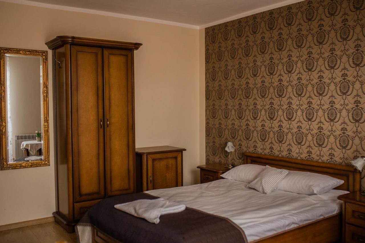 Hotel Przedzamcze Dzialdowo Bagian luar foto