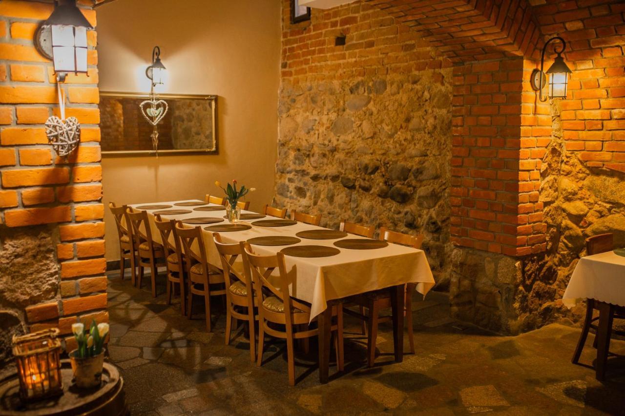 Hotel Przedzamcze Dzialdowo Bagian luar foto