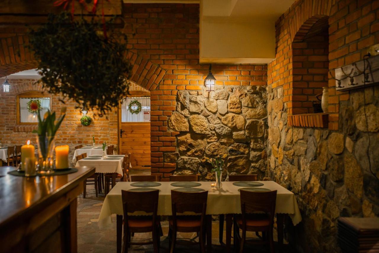 Hotel Przedzamcze Dzialdowo Bagian luar foto