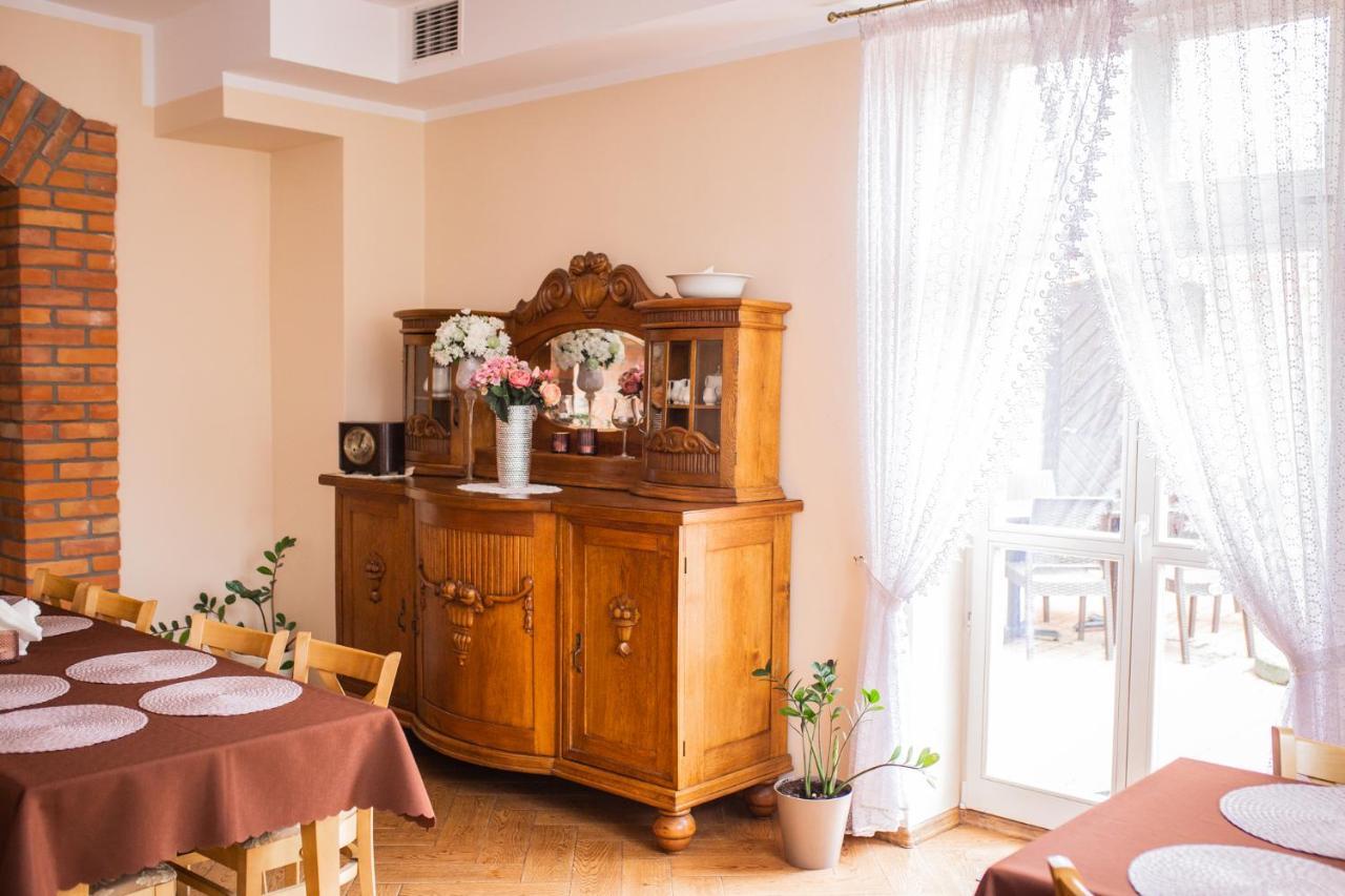 Hotel Przedzamcze Dzialdowo Bagian luar foto